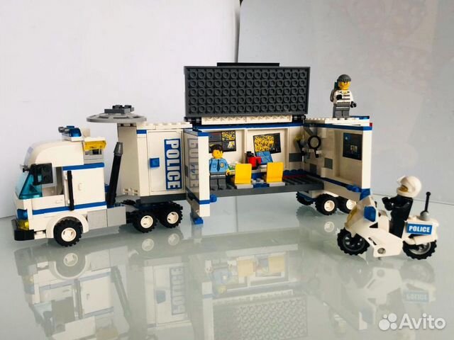 Конструктор lego City выездная полиция 7288 Конструктор lego City выездная полиция 7288
