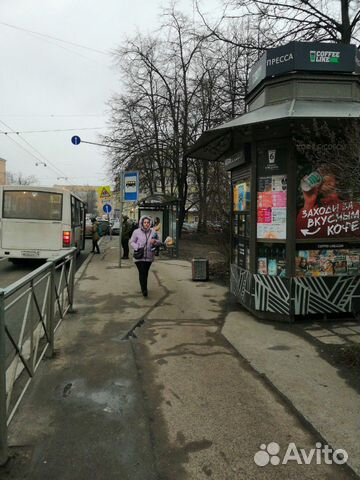 Киоск под кофе с собой на Медиков, 6 м²
