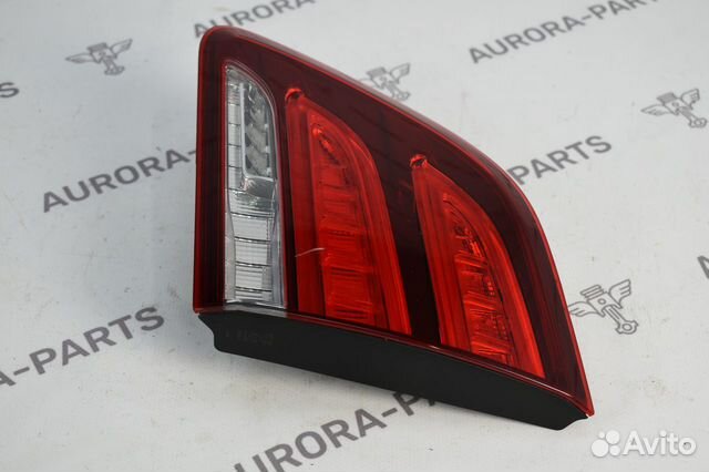 Фонарь задний внутренний Mercedes W166 M-Klasse (M Фонарь задний внутренний Mercedes W166 M-Klasse (M