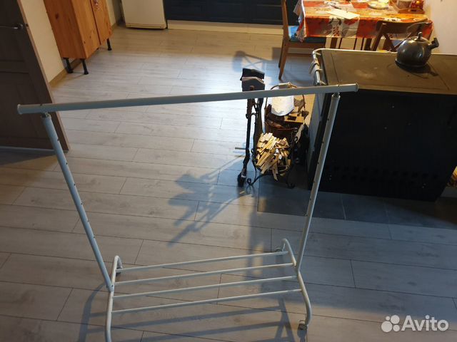 Вешалка напольная