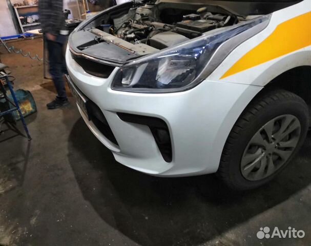 Бампер Киа Рио в цвет 2017, 2018