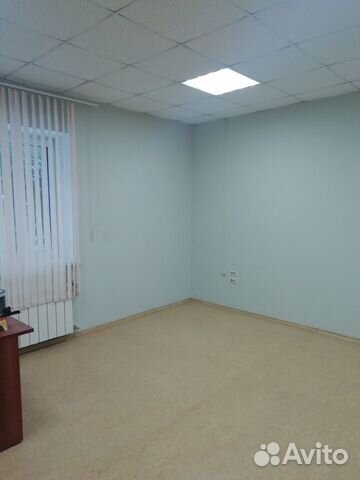 Офисное помещение, 34.1 м² офисы на пл. Революции