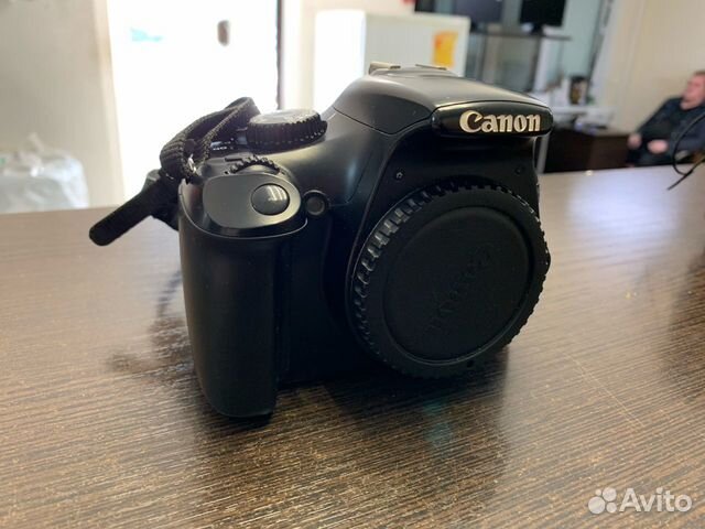 Фотоаппарат Canon 1100d Фотоаппарат Canon 1100d