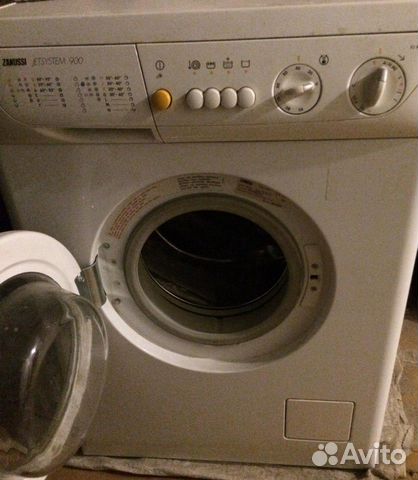 Стиральная машина Zanussi JetSystem 900 Стиральная машина Zanussi JetSystem 900