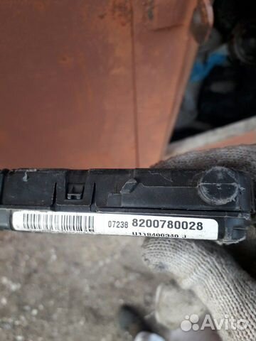 Блок комфорта Renault Megane2 Scenic2 Clio3 Блок комфорта Renault Megane2 Scenic2 Clio3