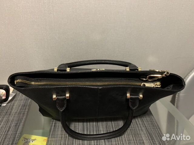 Кожаная сумка dkny оригинал Кожаная сумка dkny оригинал