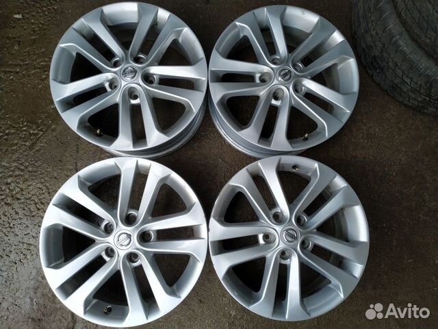 Диски бу оригинал R17 на Nissan
