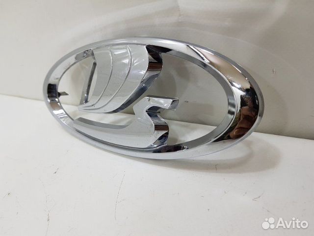 Эмблема передняя LADA Vesta Эмблема передняя LADA Vesta