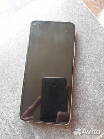 Телефон Honor 20 PRO