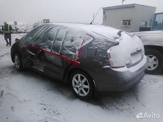 Разбор на запчасти Toyota Prius