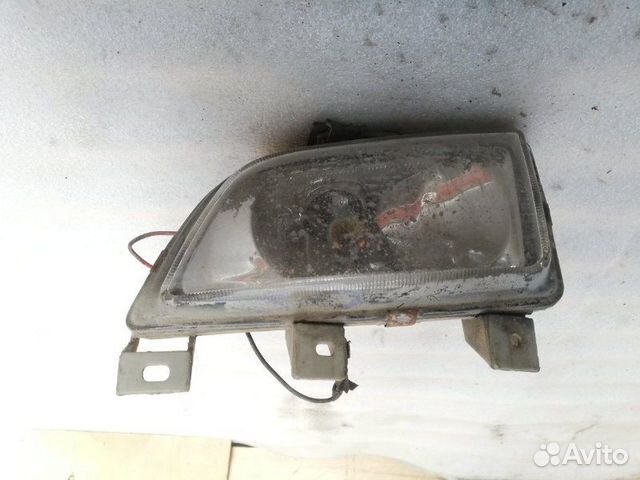 Фара противотуманная передняя левая Mazda Bongo