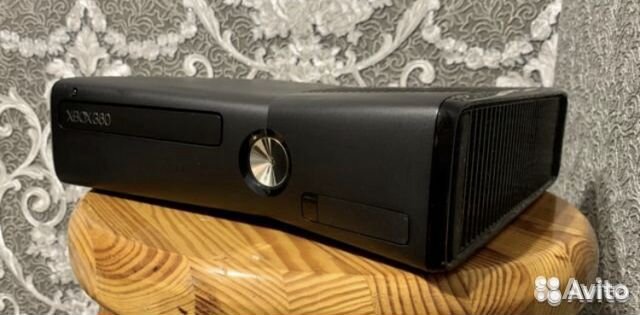 Xbox 360 freebot 250gb + kinect + джойстик