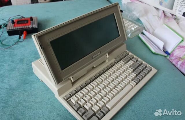 Toshiba T-1000