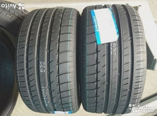 Triangle 201 225/40 R18 92Y