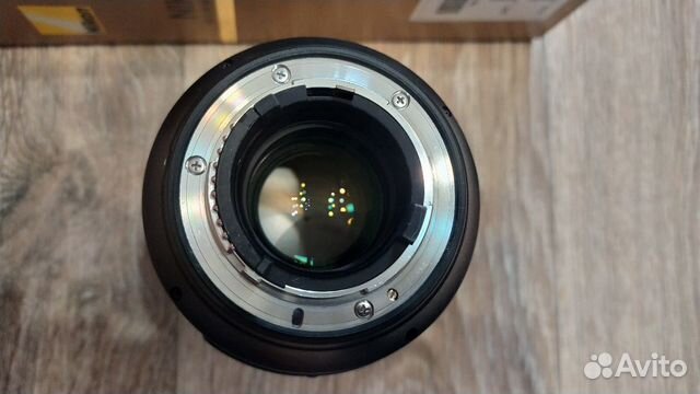 Объектив Nikon AF-S VR Micro-Nikkor 105mm f/2.8G I Объектив Nikon AF-S VR Micro-Nikkor 105mm f/2.8G I