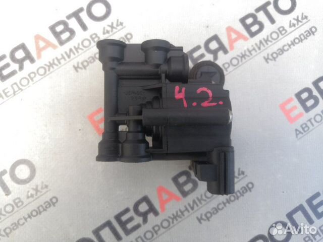 Клапан пневмоподвески Land Rover Range Rover L322 Клапан пневмоподвески Land Rover Range Rover L322