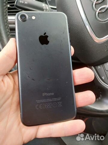 Телефон iPhone 7 / 128 Телефон iPhone 7 / 128