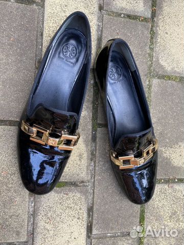 Лаковые лоуферы Tory Burch