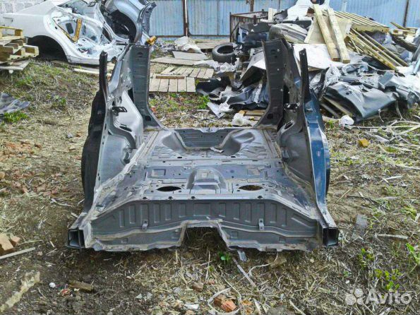 Задняя часть Nissan X-Trail T-31