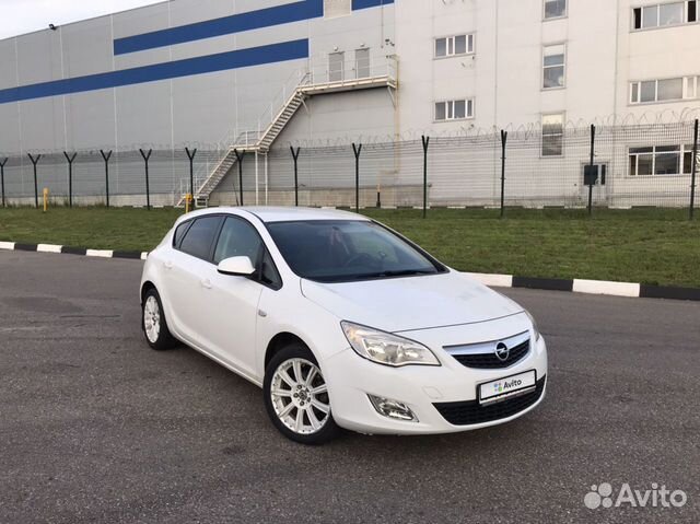Opel Astra 1.6 AT, 2012, 105 492 км Opel Astra 1.6 AT, 2012, 105 492 км