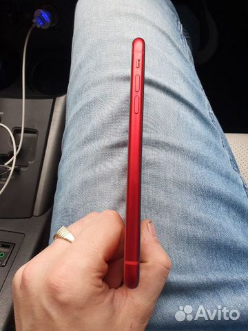iPhone 11 128gb red product