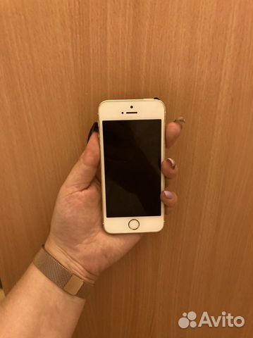 Телефон iPhone SE -64гб Телефон iPhone SE -64гб