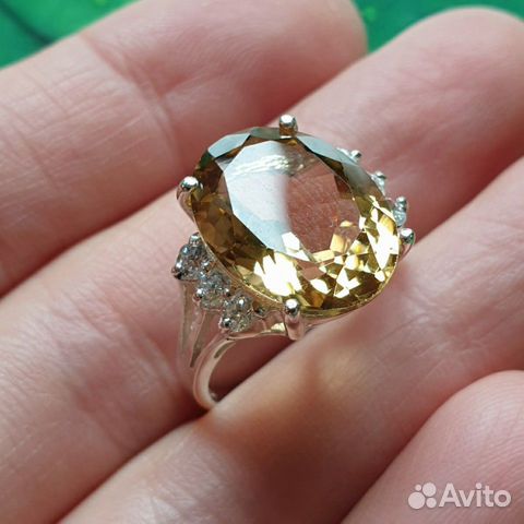 Серебряное кольцо с цитрином