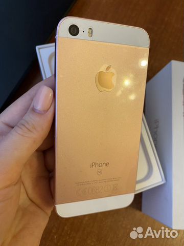 iPhone SE iPhone SE