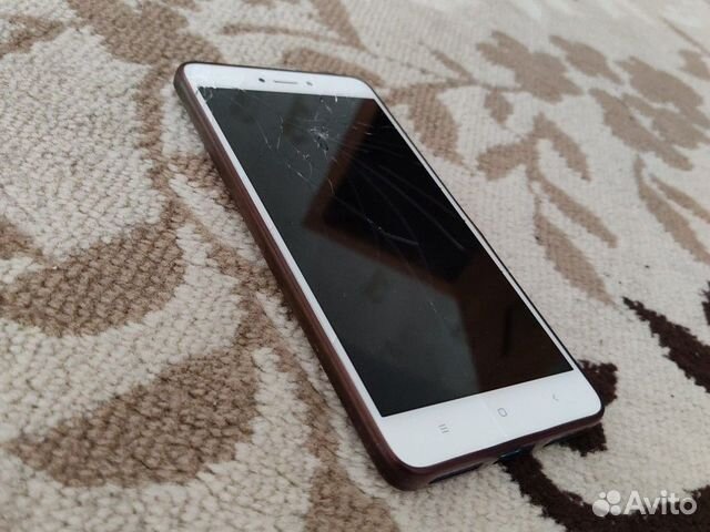 Телефон Xiaomi Redmi Note 4x