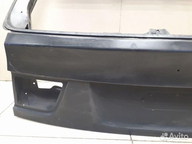 Дверь багажника верхняя (BMW X5) Дверь багажника верхняя (BMW X5)