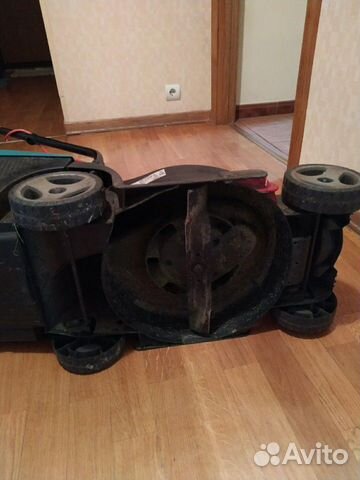 Газонокосилка Газонокосилка