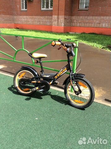 Детский велосипед,trek”