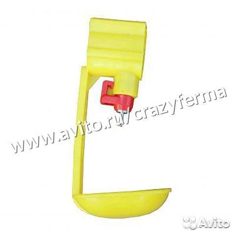 Поилка С креплением И каплеулавливателем