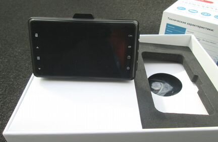 Автомобильный видеорегистратор Playme Zeta