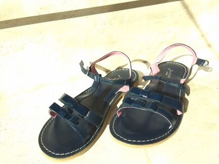 Босоножки новые Jacadi Paris