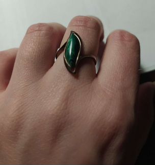 Кольцо женское