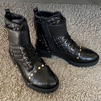 Ботинки Guess новые оригинал