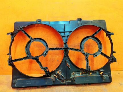 Диффузор вентилятора Audi Q5 2 80A 2017-Нв