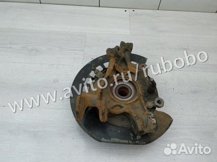 Кулак задний левый 7L0505435B Porsche Cayenne 955