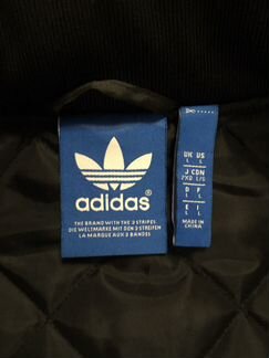 Жилетка новая Adidas