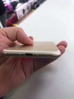 Телефон iPhone 7 128 рст