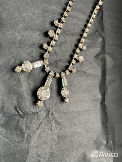 Ожерелье чокер с кристаллами