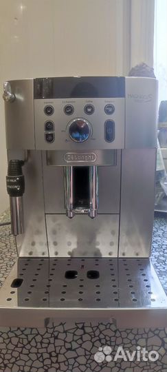 Кофемашина Delonghi Magnifica s SMART