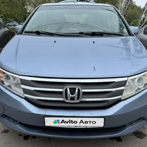 Honda Odyssey (North America) 3.5 AT, 2012, 215 000 км, с пробегом, цена 1 750 000 руб.