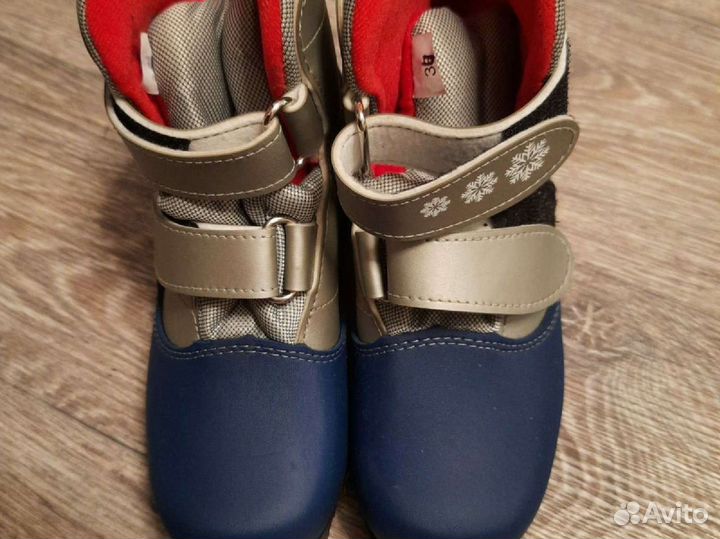 Лыжные ботинки 34 размер