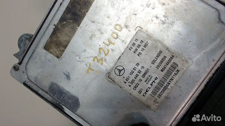 Блок управления двигателем Mercedes C W204, 2010