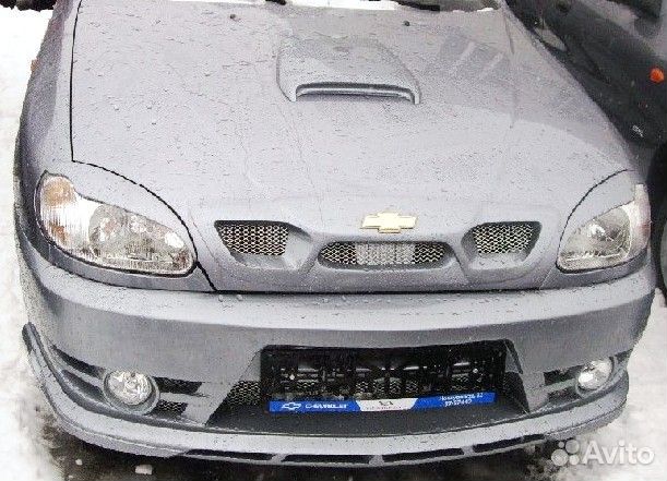 Накладка на капот на Lanos (воздуховод)