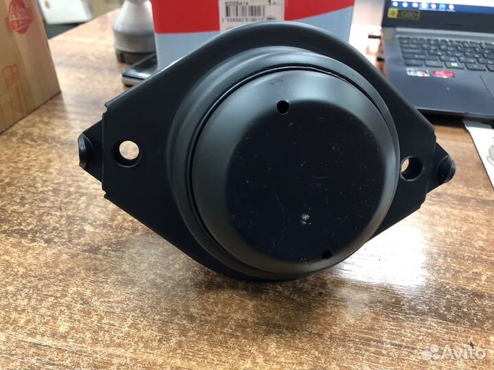 Опора двигателя mercedes benz W164 M-klasse