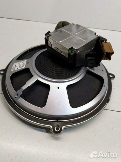 Сабвуфер штатный bose (Infiniti G)