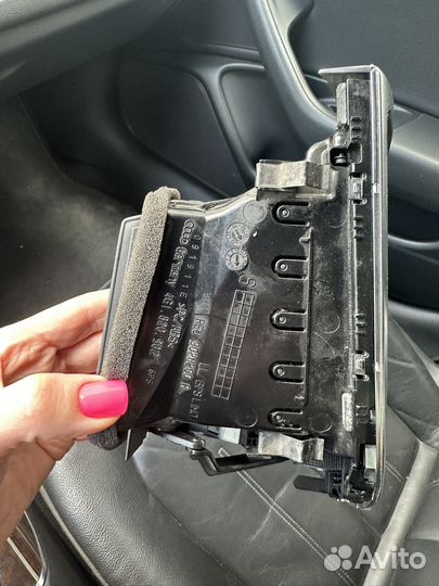 Дефлектор воздуховода правый audi a6 c7 2012 год